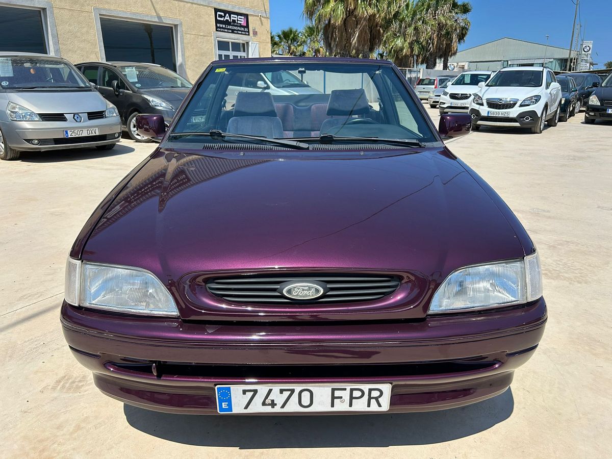 FORD ESCORT 1.8 I CONVERTIBLE SPANISH LHD IN SPAIN 102000 MILES SUPERB 1993